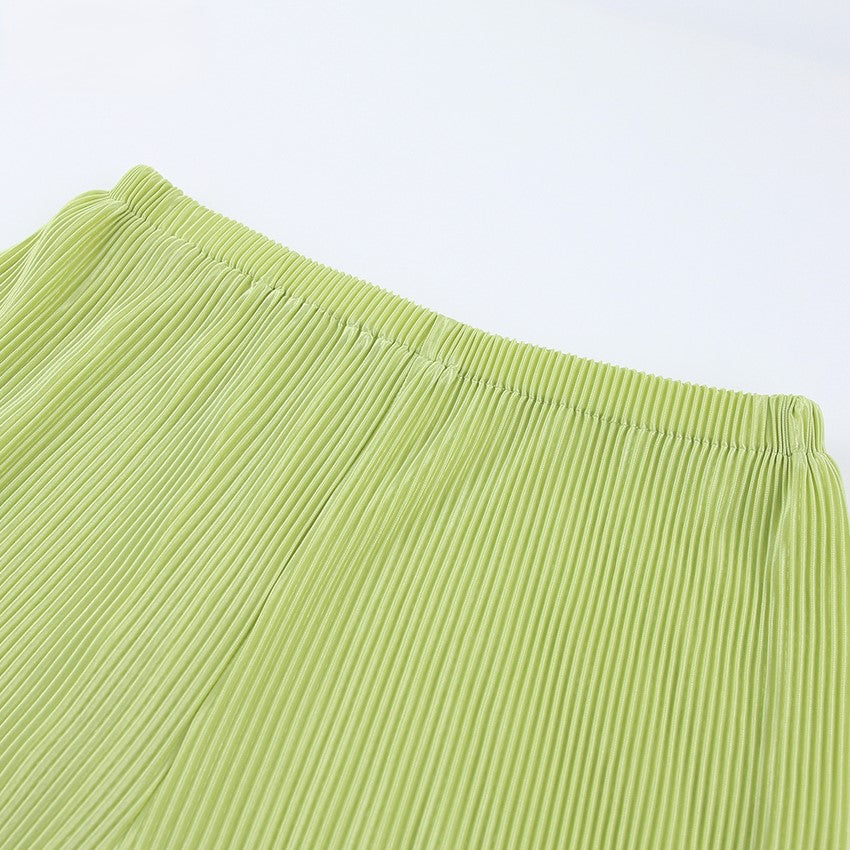 Lime green pleats setup