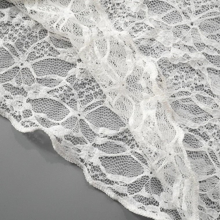 Race asymmetry tops