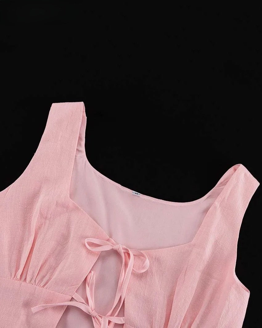 Pinky lace up set up
