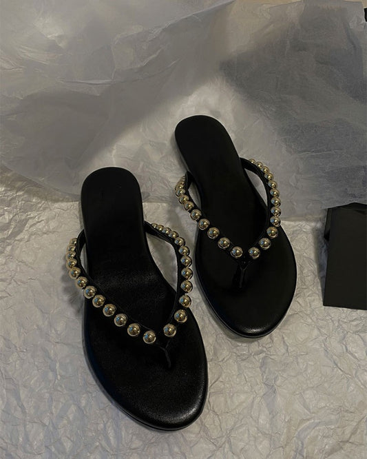 Applird studs sandal