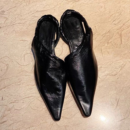 Leather pointed slip pumps